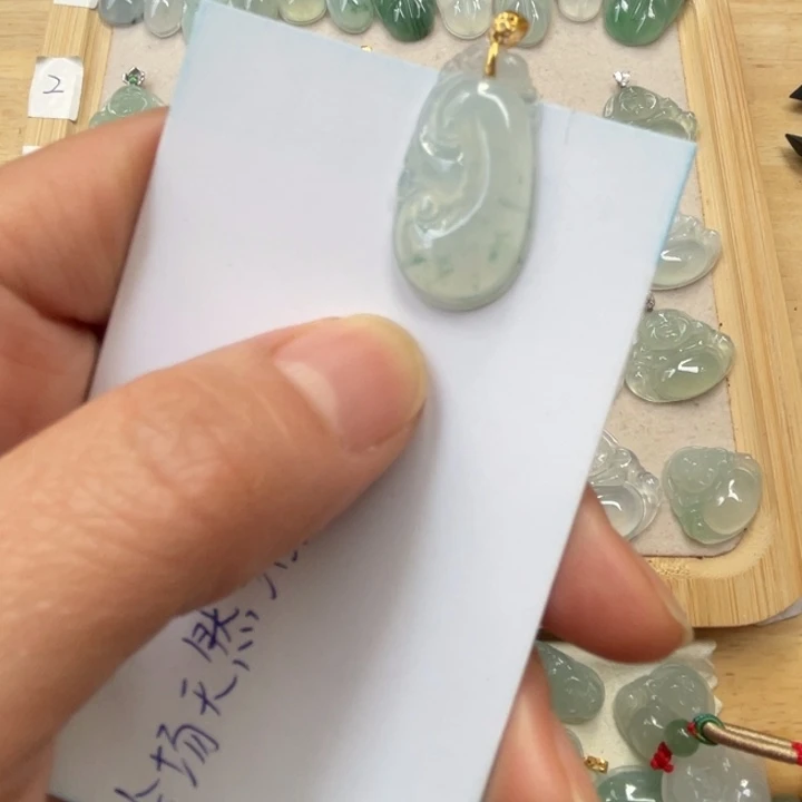 翡翠未镶嵌吊坠(不含链)翡翠