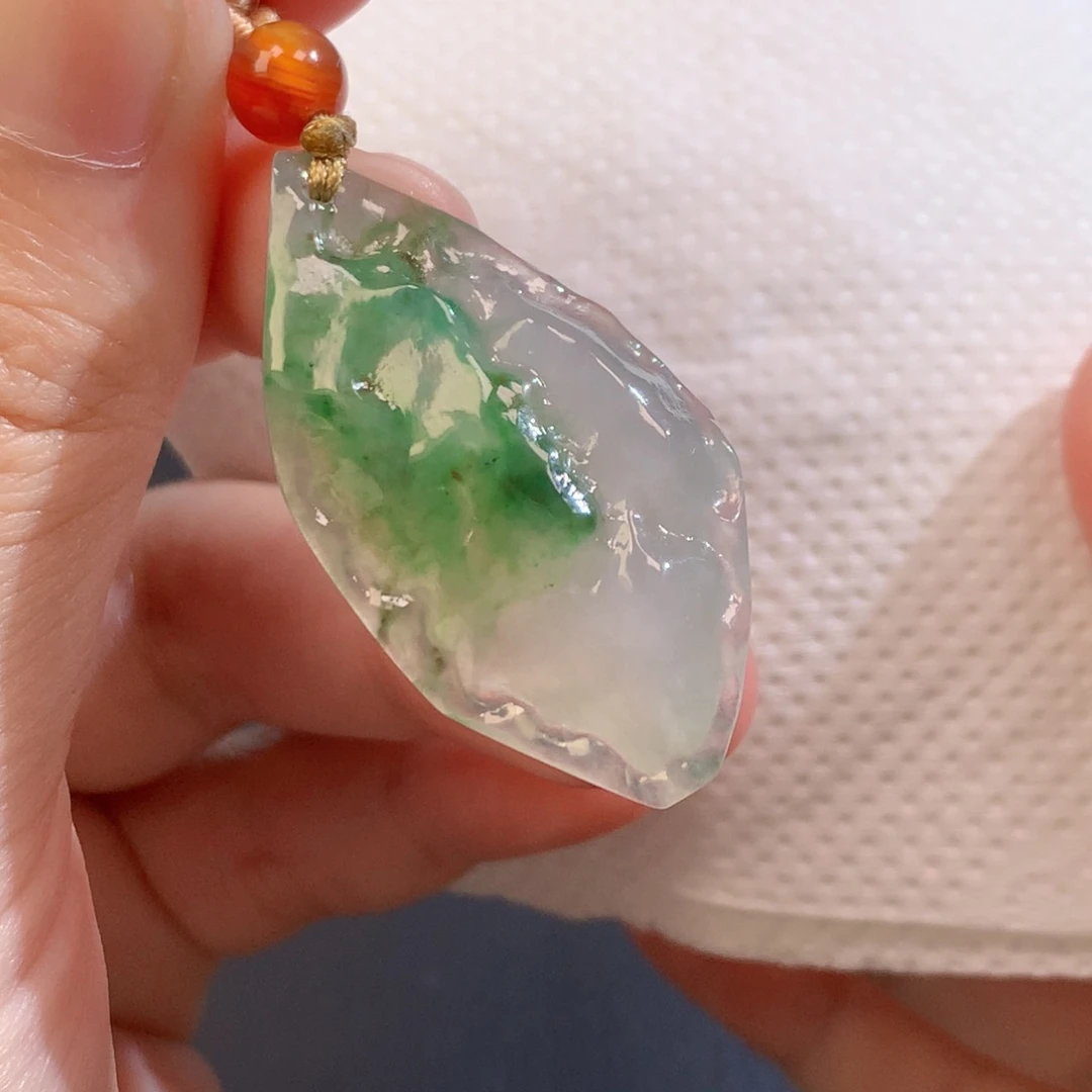 翡翠未镶嵌吊坠(不含链)268