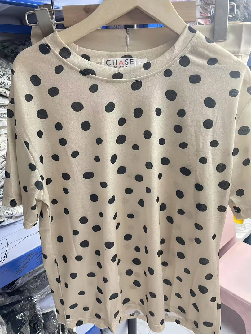 女士夏季简约T恤短袖圆领套头常规款039