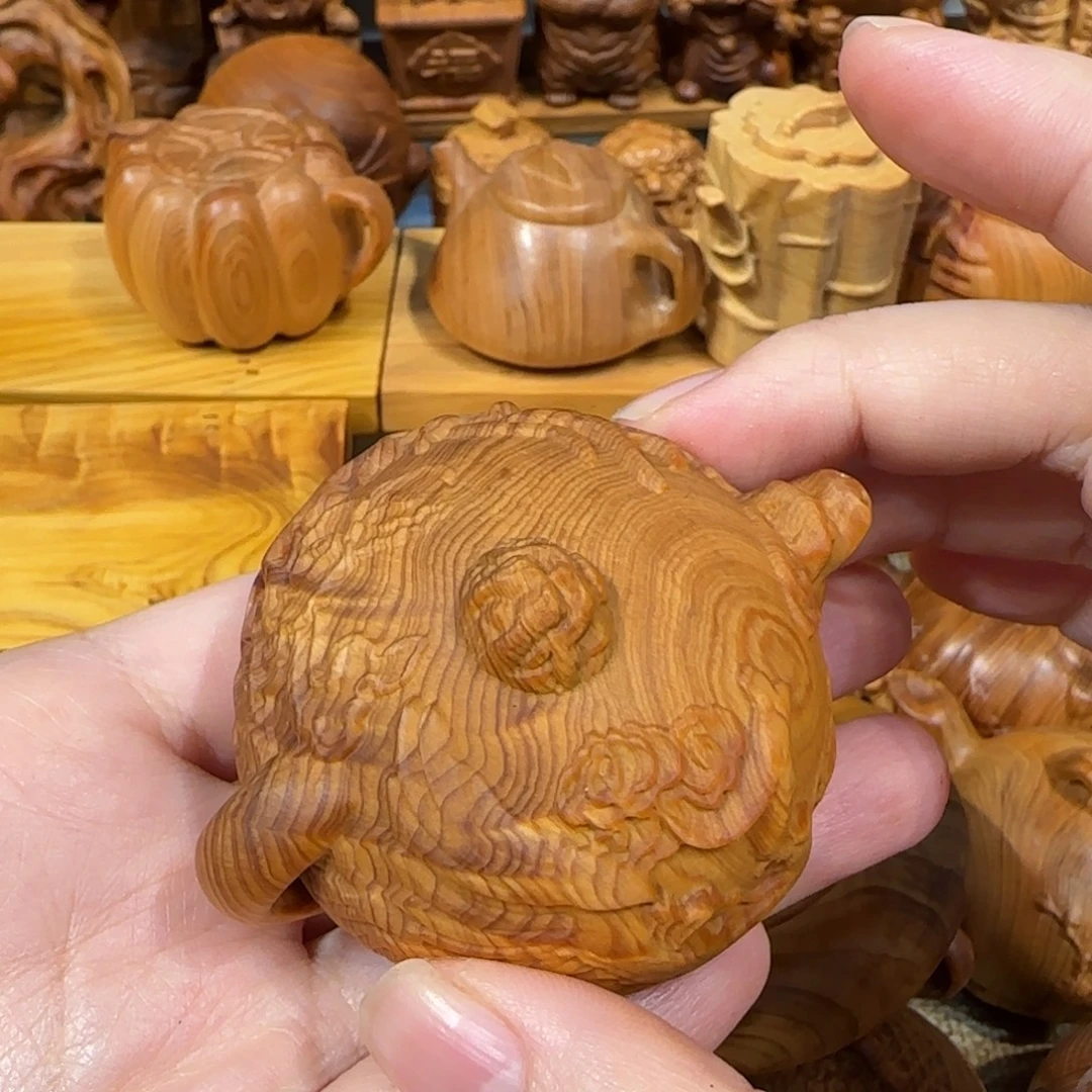 用***8有机玻璃崖柏手把件手把壶一个