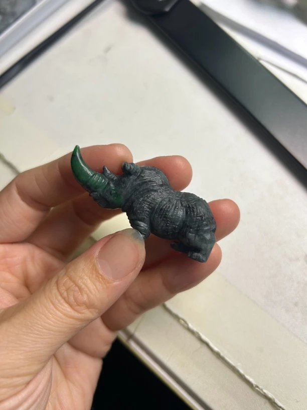 缅甸翡翠A货毛货