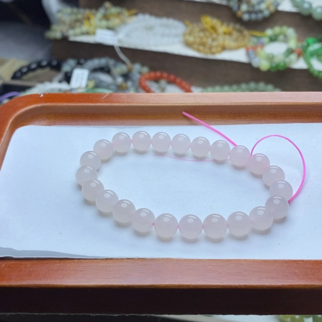 手链未镶嵌和田玉8mm藕粉圆珠