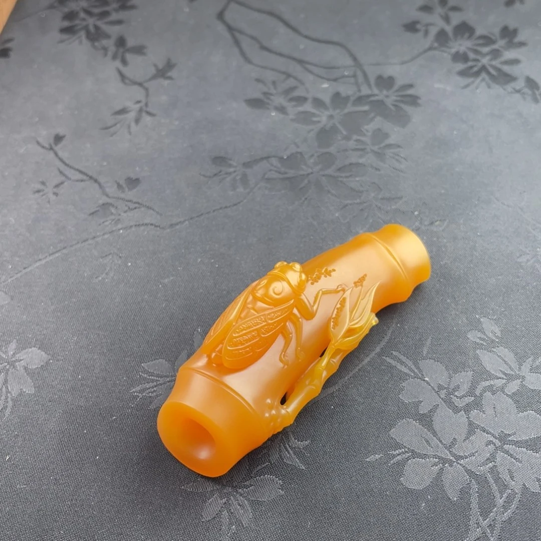 赵***涛石英质玉（缅黄）未镶嵌吊坠(不含链)