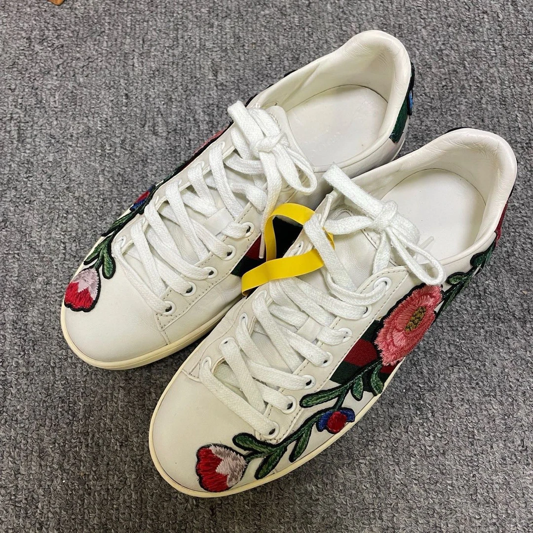 95新 GUCCI/古驰 红绿织带花卉刺绣小白鞋 35.5码/10780