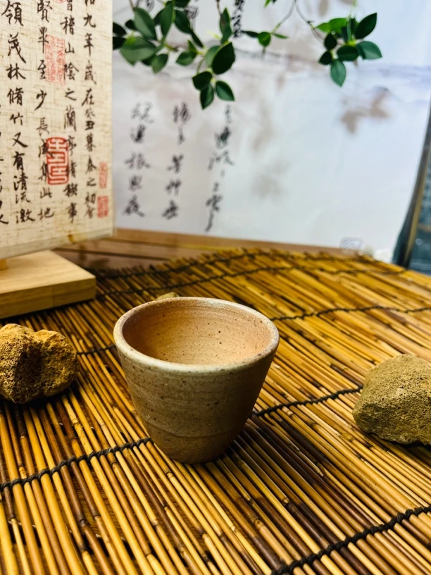 细泥主人杯品茗杯窑汗落灰烧色老无釉茶杯复古单杯陶瓷火山泥柴烧