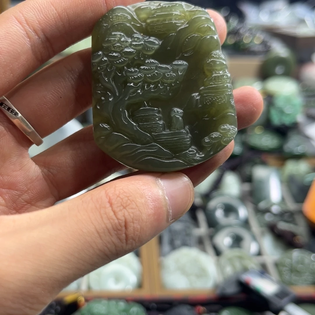 和田玉未镶嵌颈饰