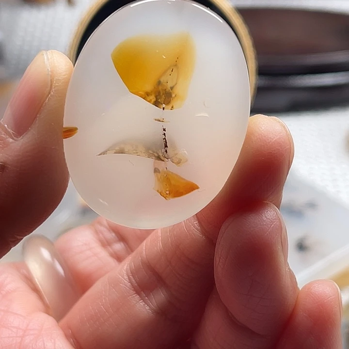 玛瑙/玉髓未镶嵌颈饰