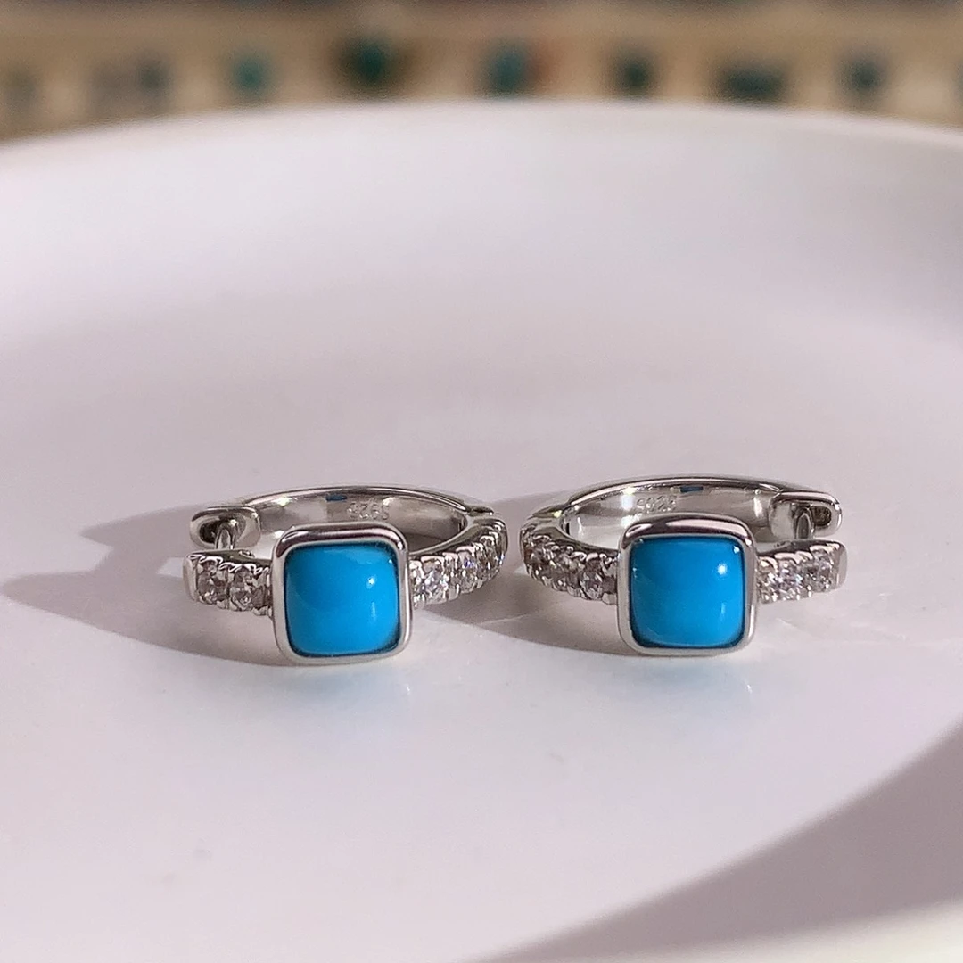 银S925镶嵌绿松石方糖耳扣