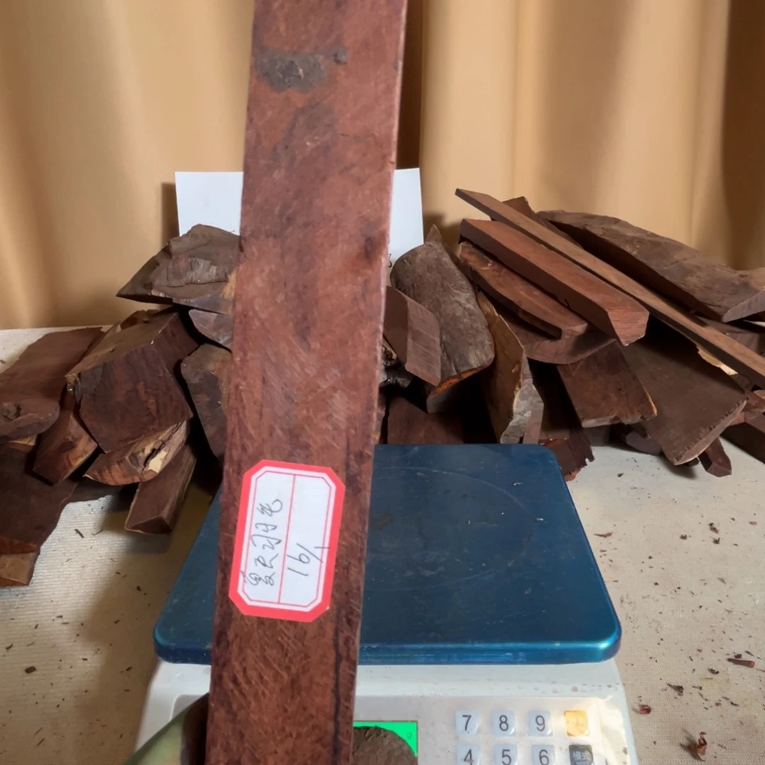 夏***毛檀香紫檀（小叶紫檀）