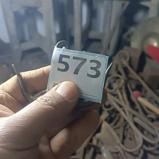 摆***人铜双钩一个好的谢谢