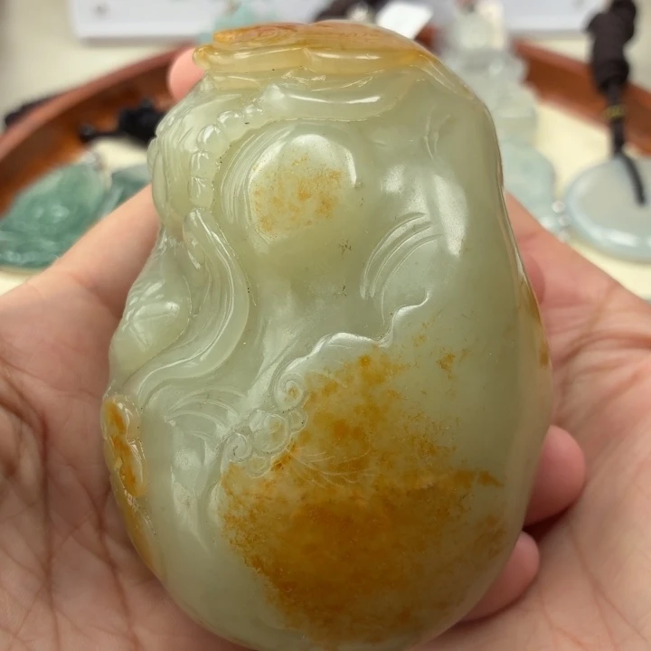 和田玉（糖玉）未镶嵌挂件