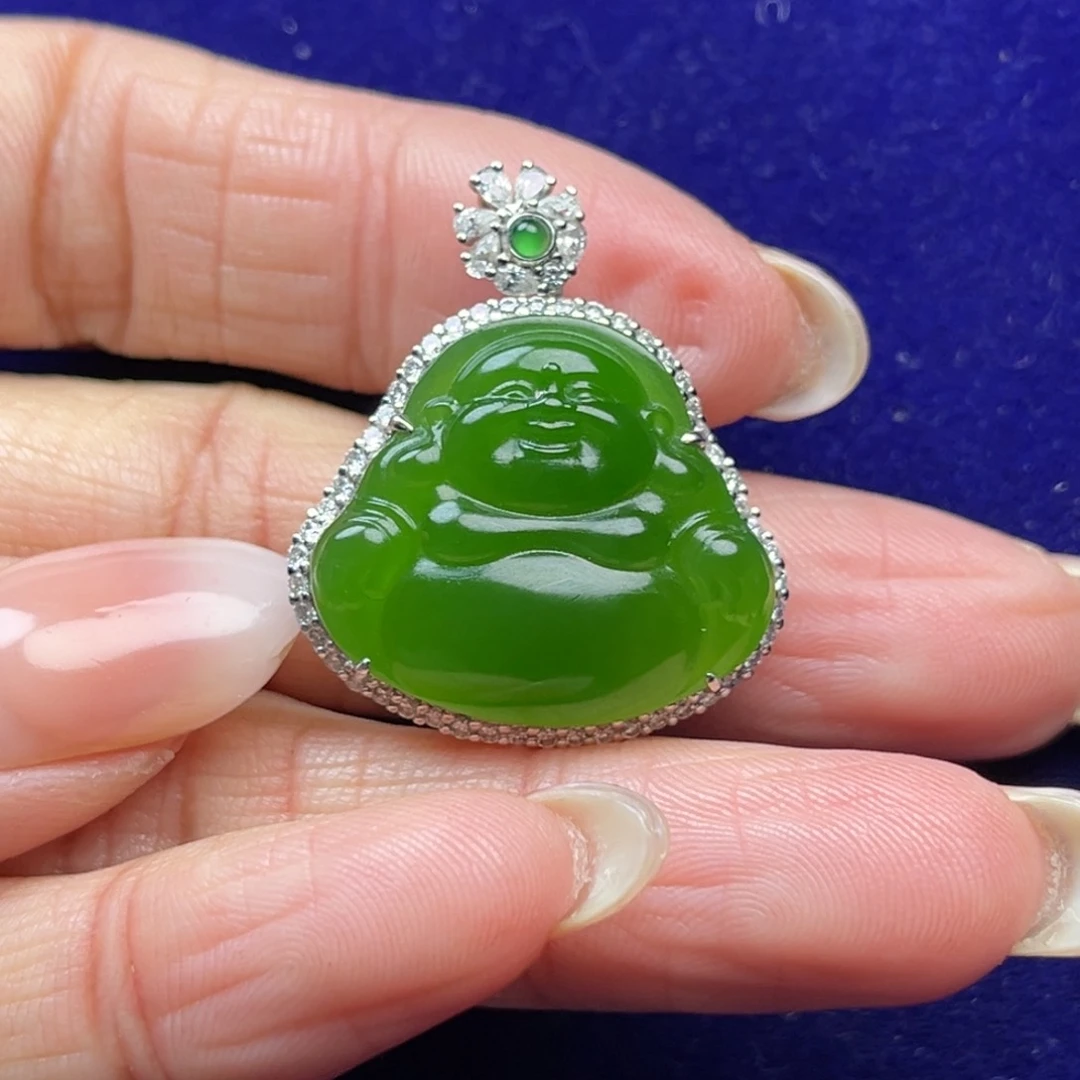 18K金镶嵌和田玉挂件七*S