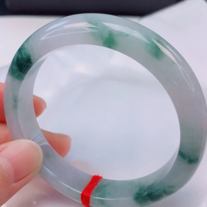 翡翠未镶嵌手镯57。58