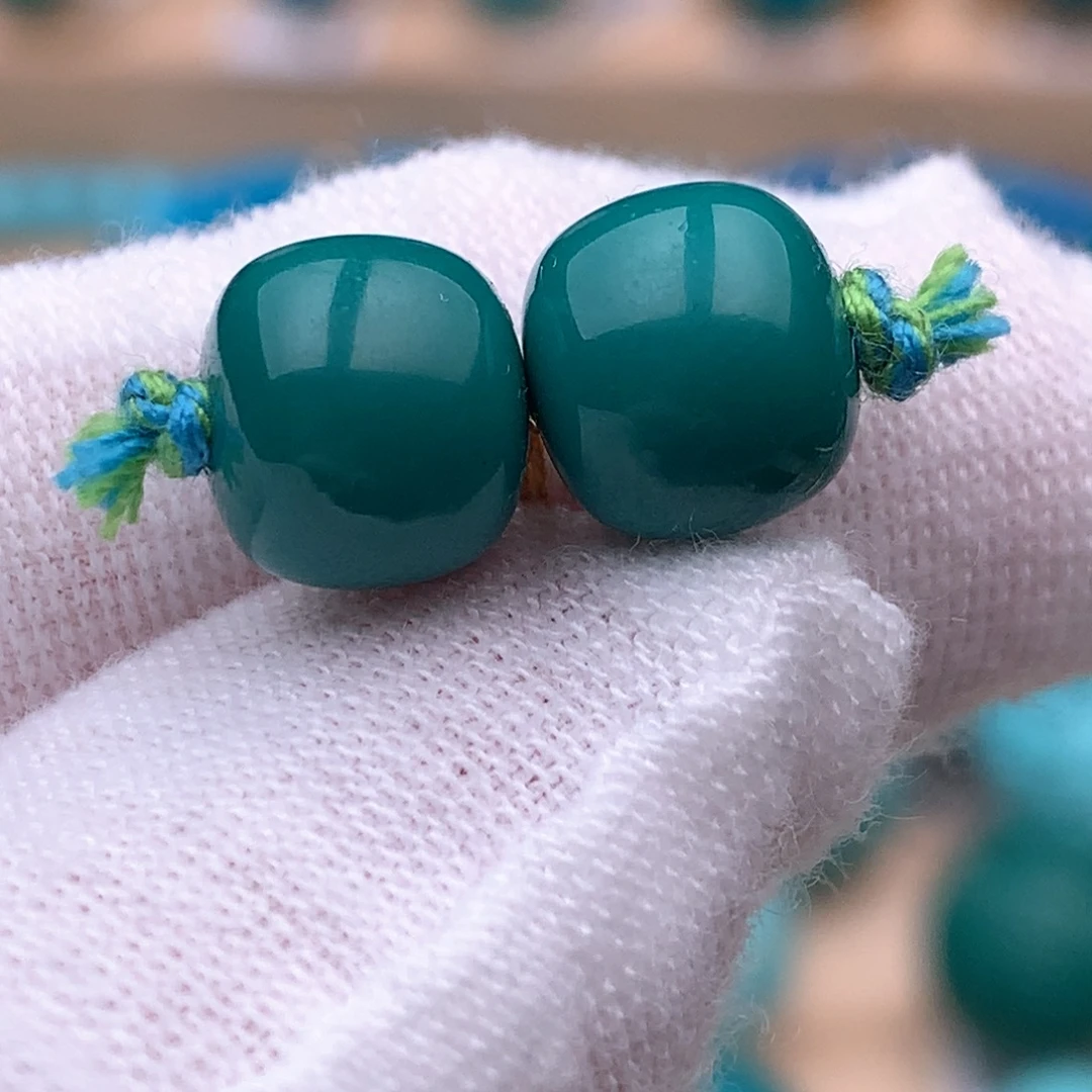 绿松石未镶嵌珠宝奇石8.8mm