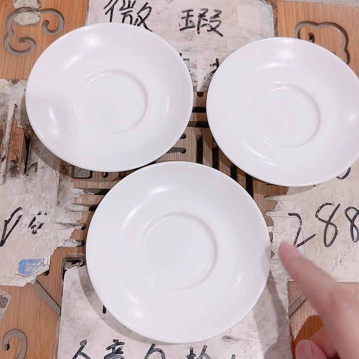 微瑕介意的勿拍，喜欢再下单，谢谢支持