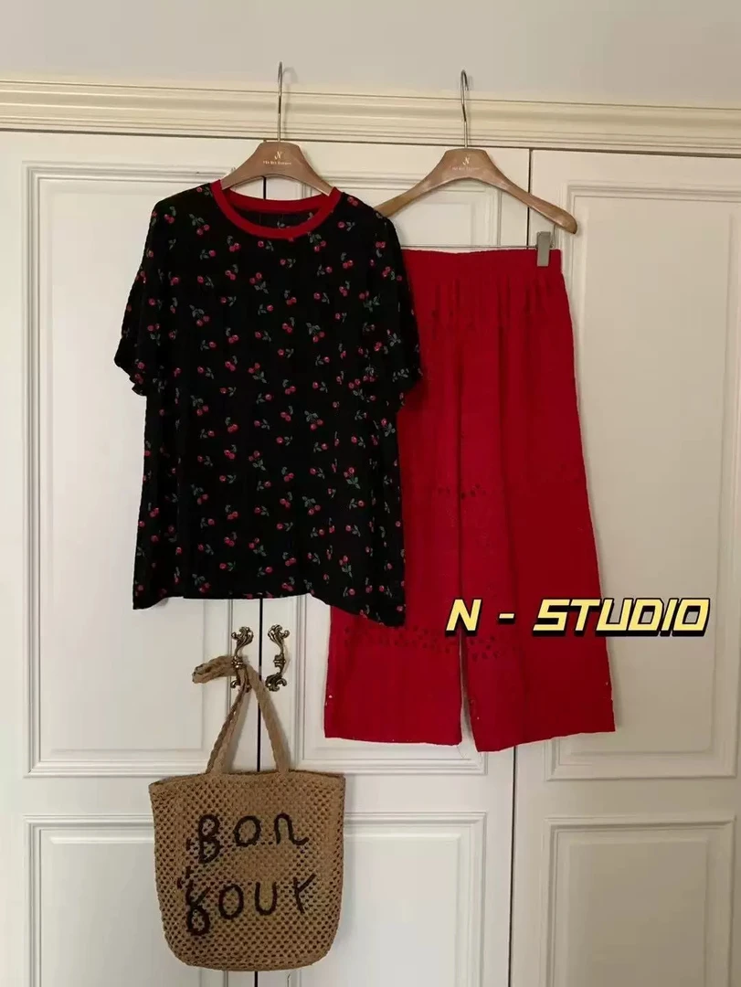 韩系休闲刺绣蕾丝红色九分裤