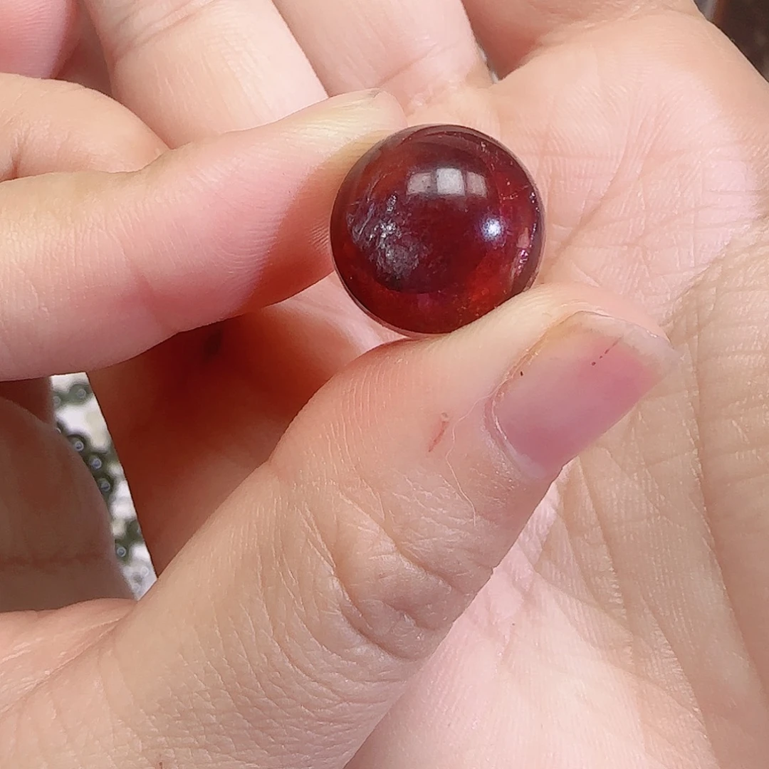 水晶手串未镶嵌是胶花卡14.8