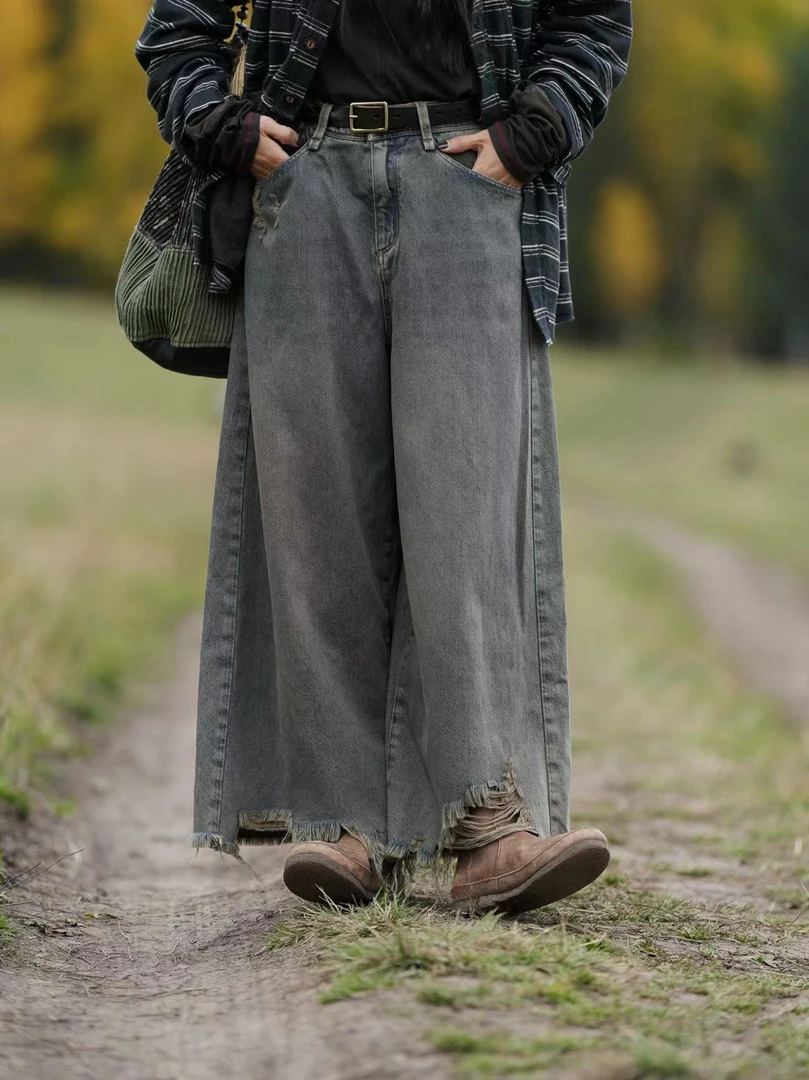 彭彭家 K53434 棉美式复古破洞毛边休闲牛仔裤 几见