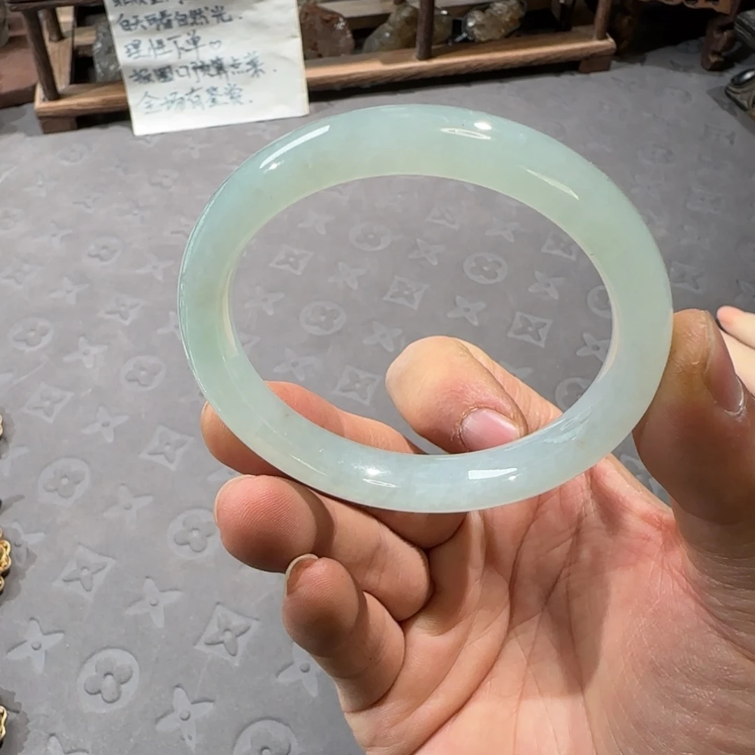 翡翠未镶嵌手镯53.5圈口