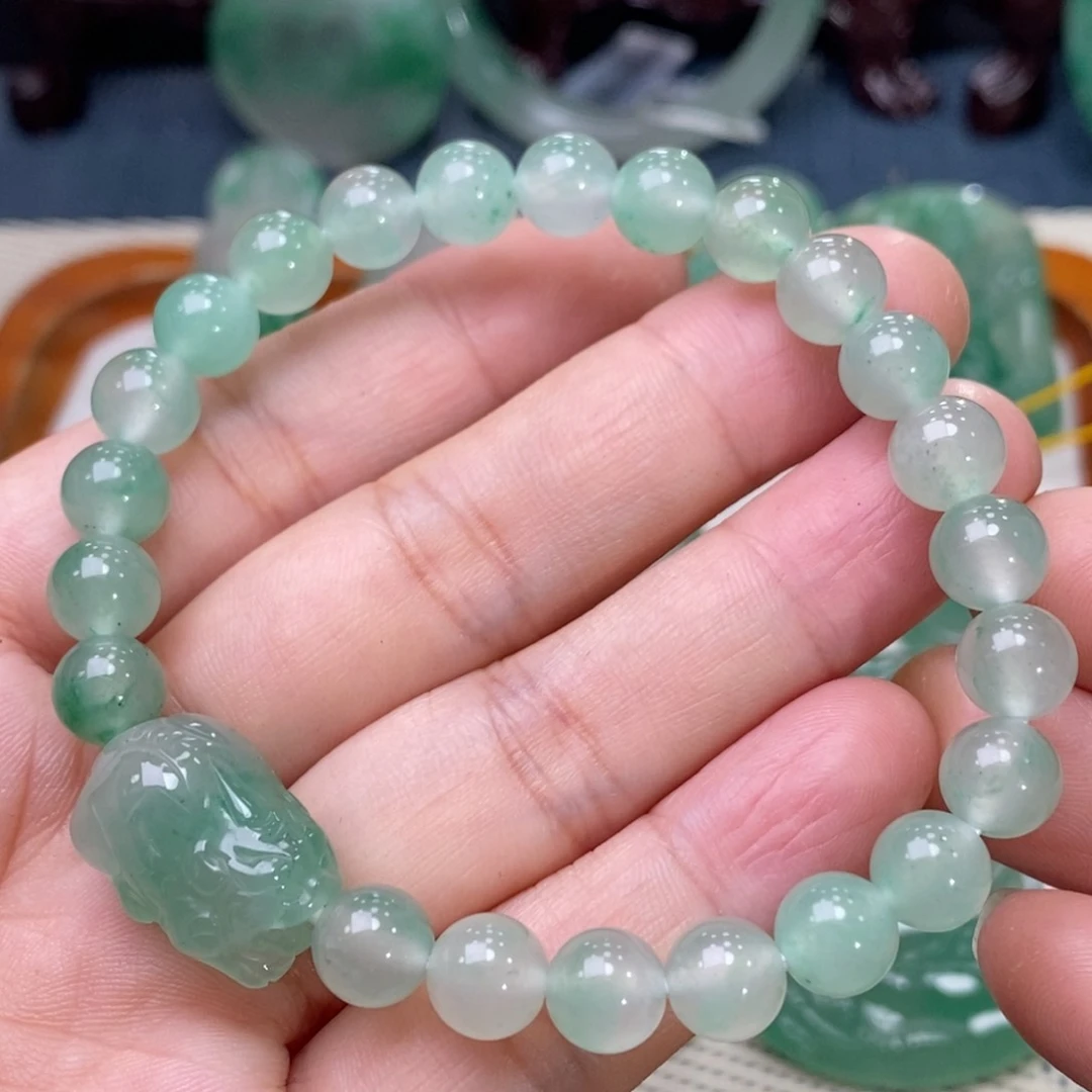 石英质玉颈饰未镶嵌