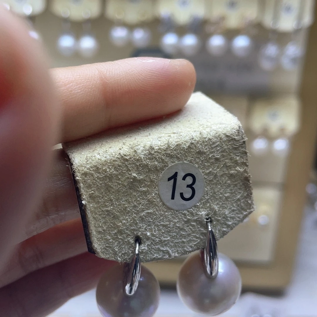 银S925镶嵌淡水珍珠耳饰