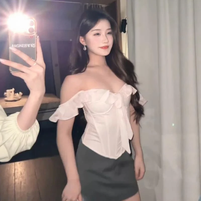 纯欲风一字肩收腰鱼骨背心女2025年夏季新款辣妹修身显瘦抹胸上衣