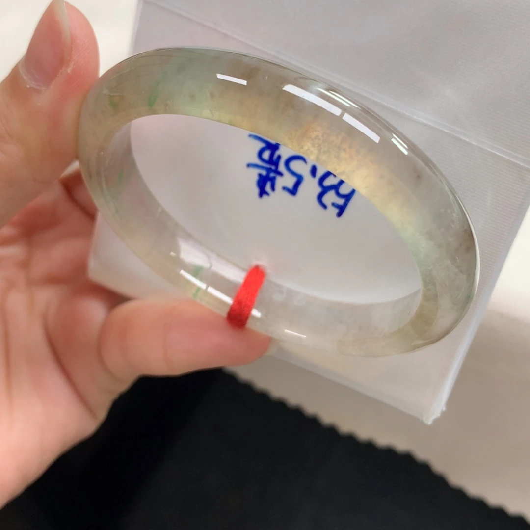 翡翠未镶嵌手镯39号53.5贵妃山茶花飘翠（完美无纹裂）（380万同料）