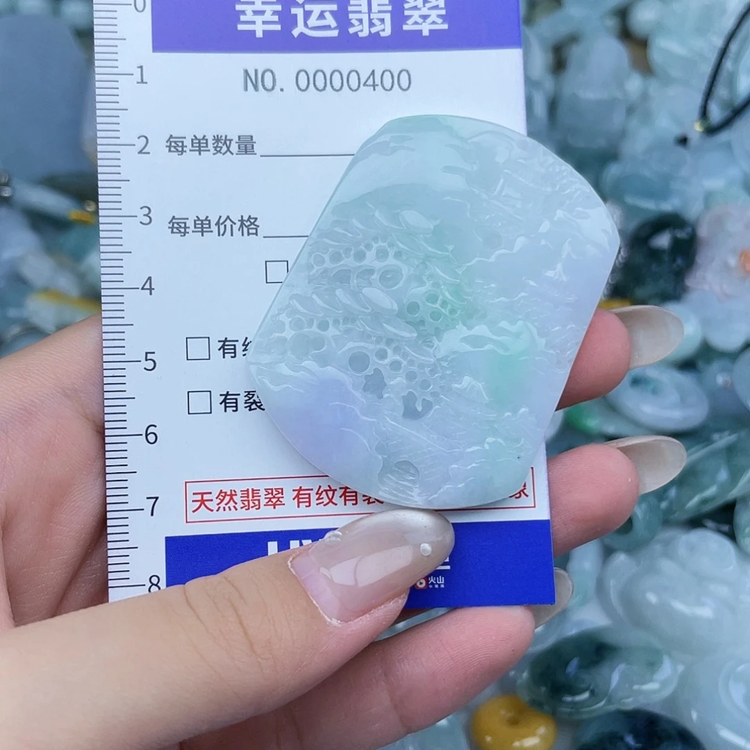 翡翠未镶嵌颈饰400
