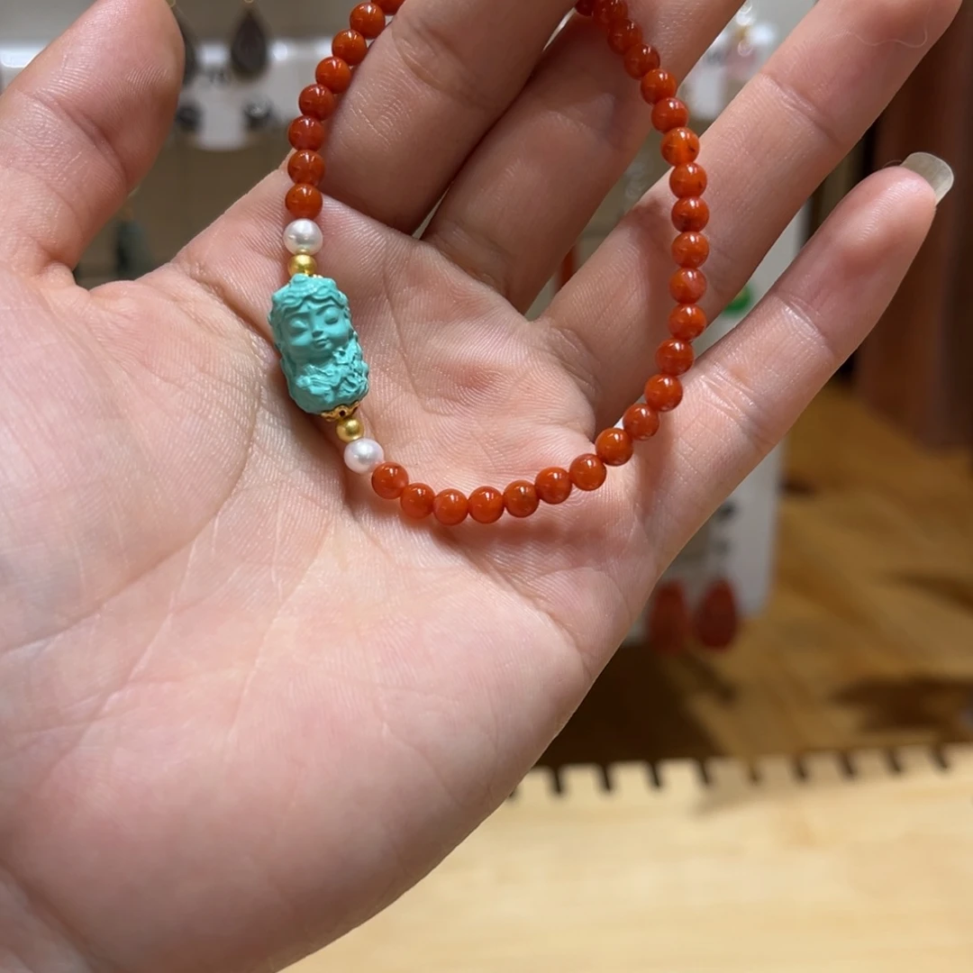 扎基拉姆手串一条