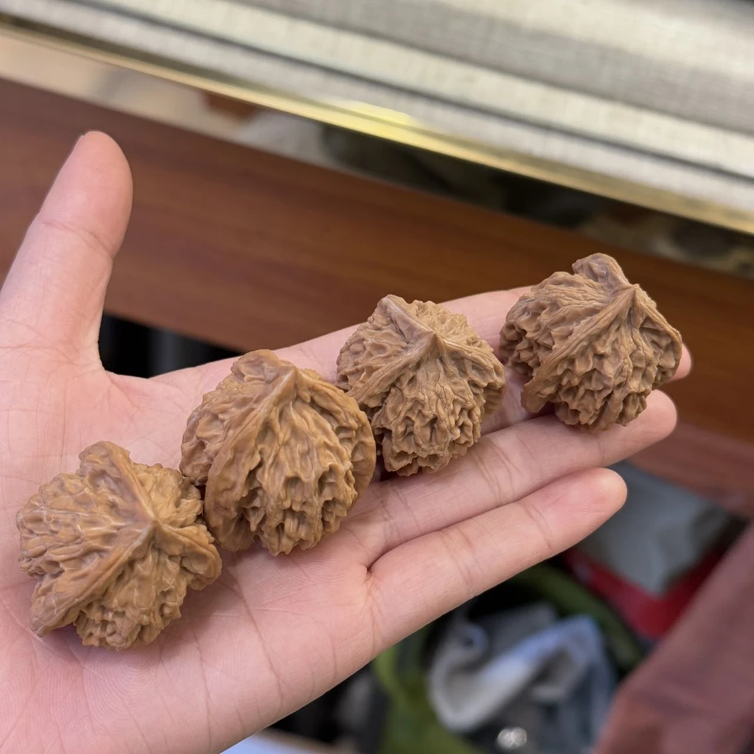 【刘云天专属】 YT16287-核桃三棱-多样性发其一-31-34mm