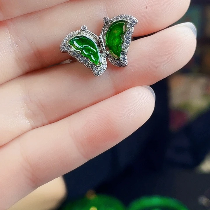 翡翠银S925镶嵌颈饰多样性