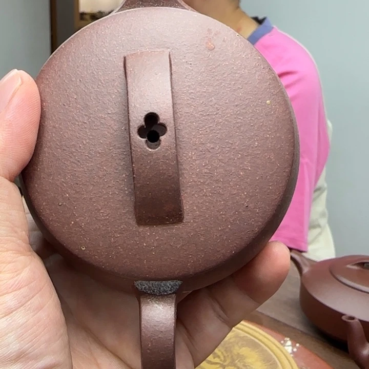 茶壶紫砂底槽清微瑕汉瓦240CC微瑕