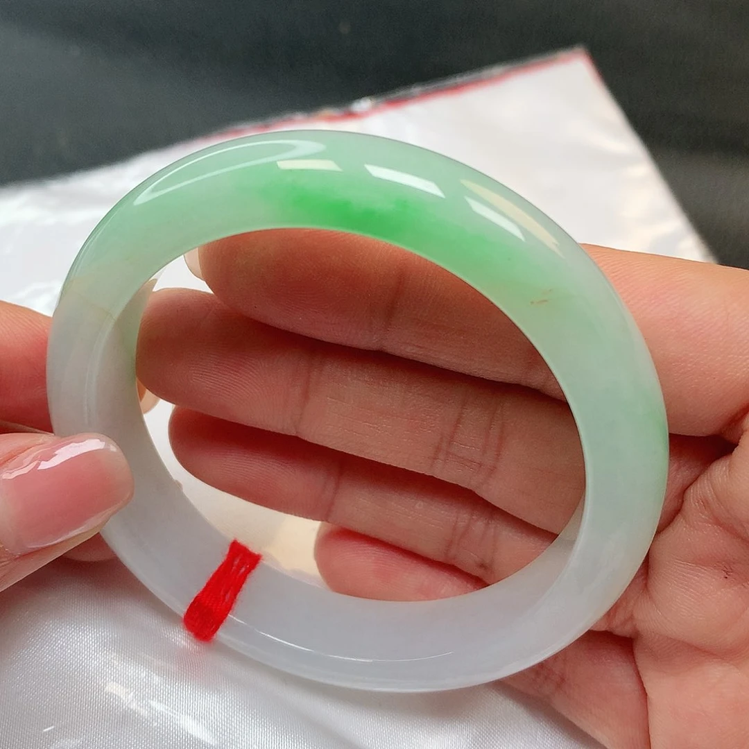 翡翠手镯未镶嵌翡翠手镯224号