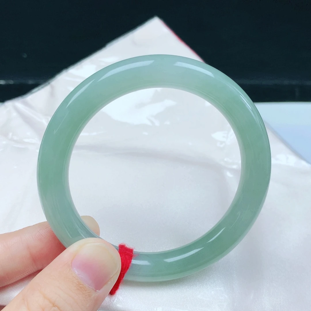 未镶嵌手镯翡翠53