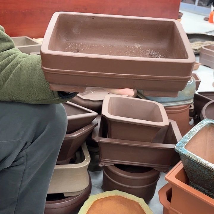 紫砂花盆紫砂的颜色很好看