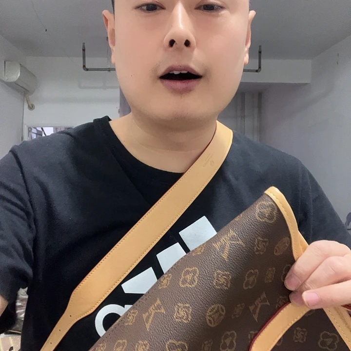 蚕丝PVC牛皮纸驴皮（革）麂皮（革）