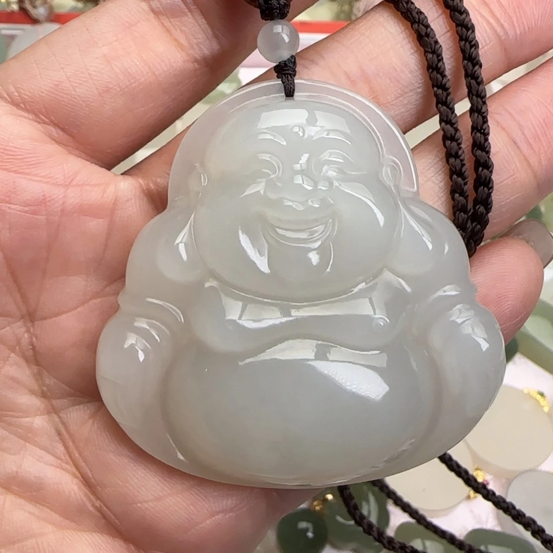 素***！颈饰未镶嵌和田玉