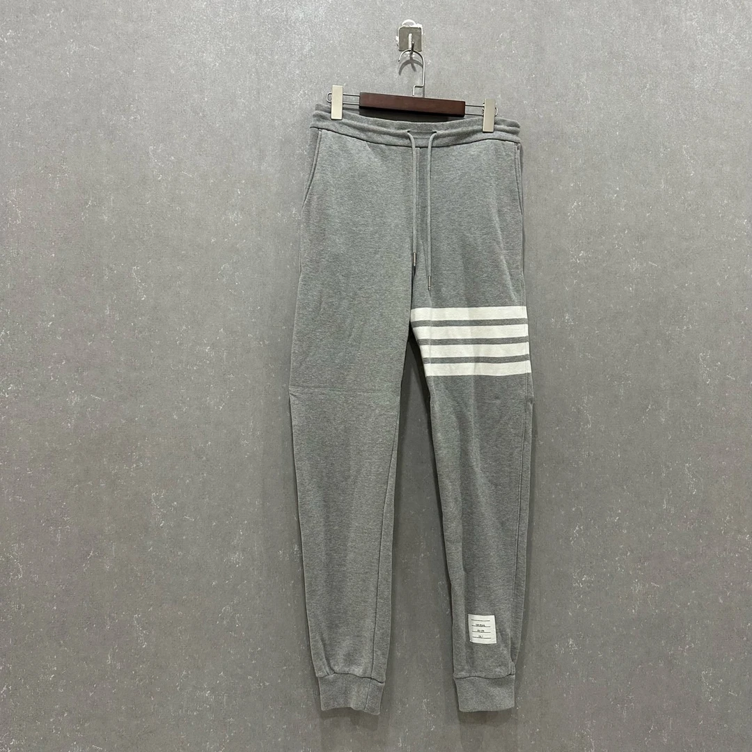 99新 THOMBROWNE 经典四条纹宽松针织运动裤 3码/003523