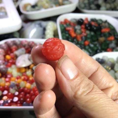 未镶嵌和田玉手机链