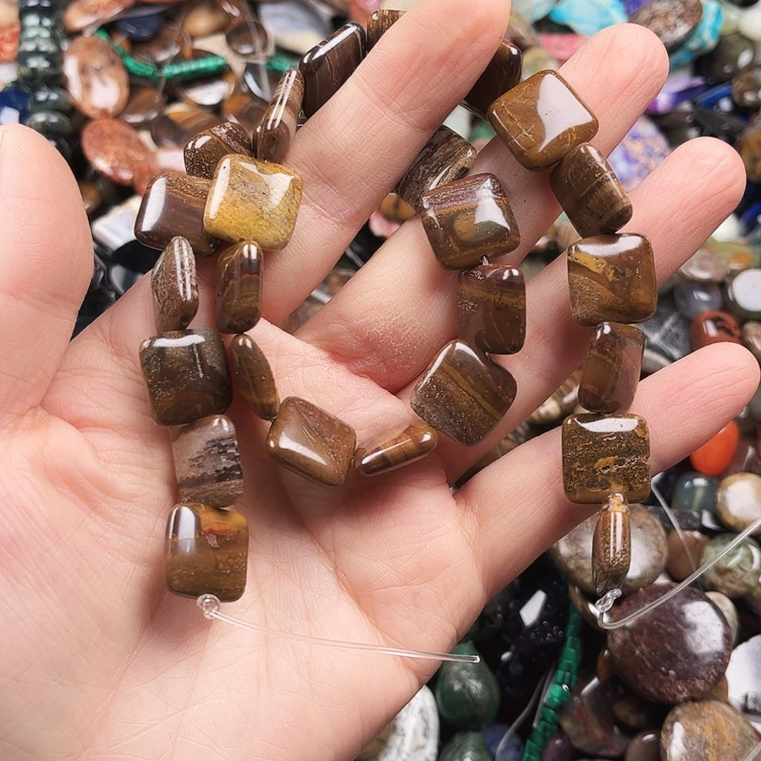 石英质玉未镶嵌手饰