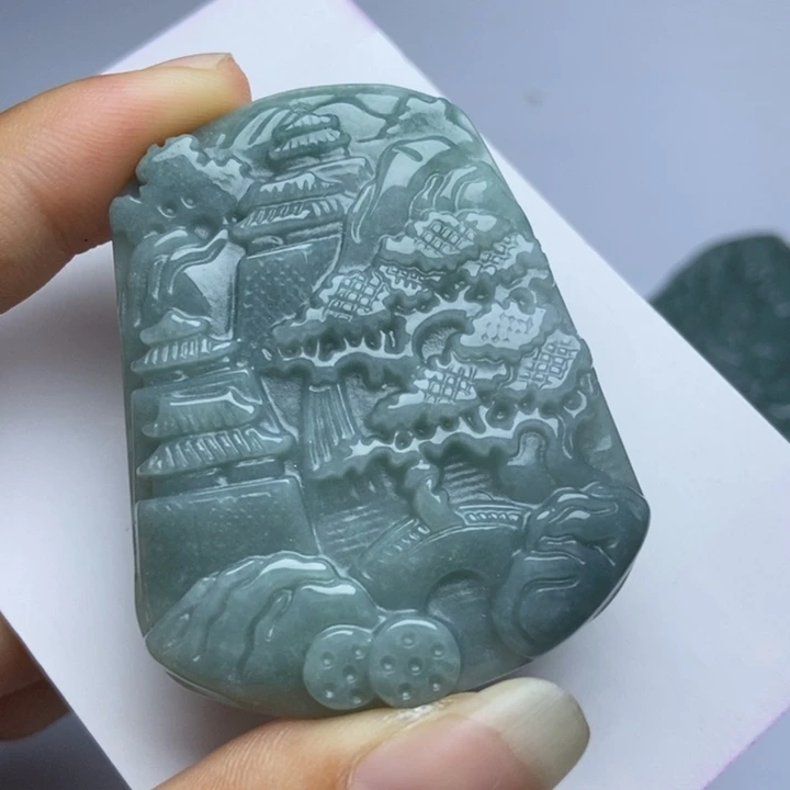 翡翠未镶嵌颈饰翡翠