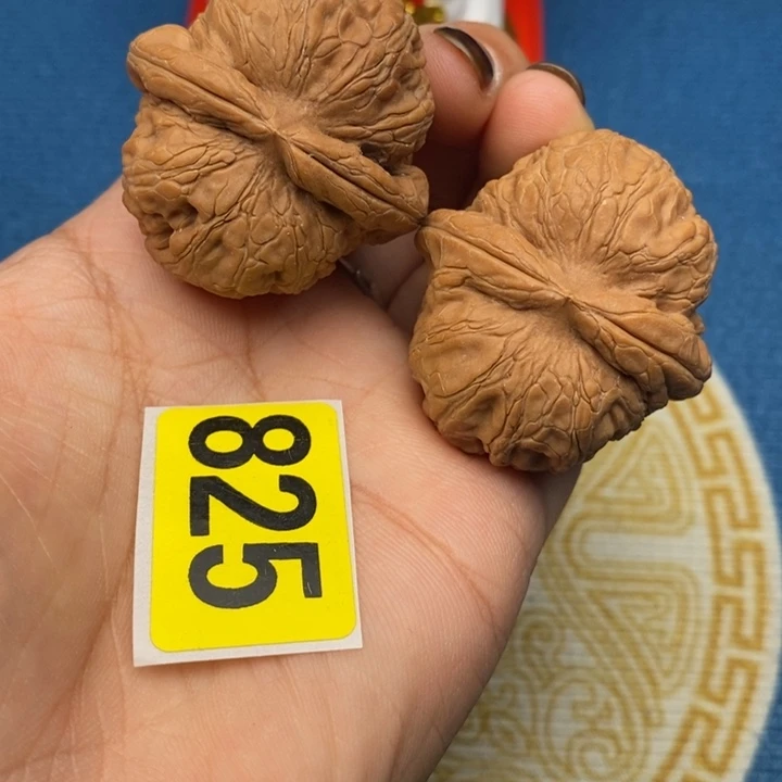 文玩核桃吊坠核桃