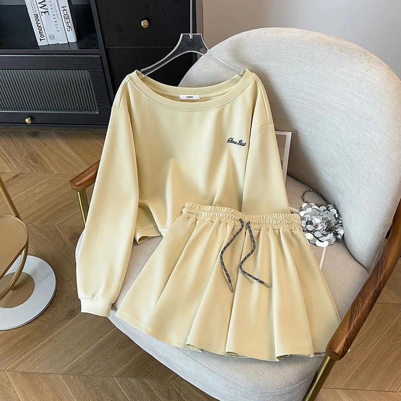 大码女装显瘦穿搭字母刺绣长袖卫衣+显瘦高腰半身裙套装-YSDM6003