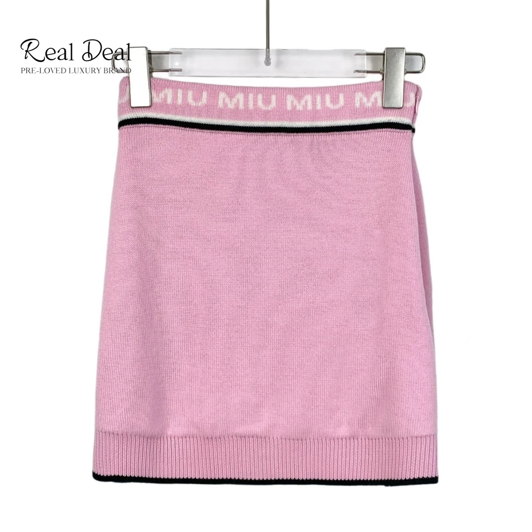 全新未使用 MIU MIU/缪缪 X12975  logo提花羊毛针织半身裙 36码