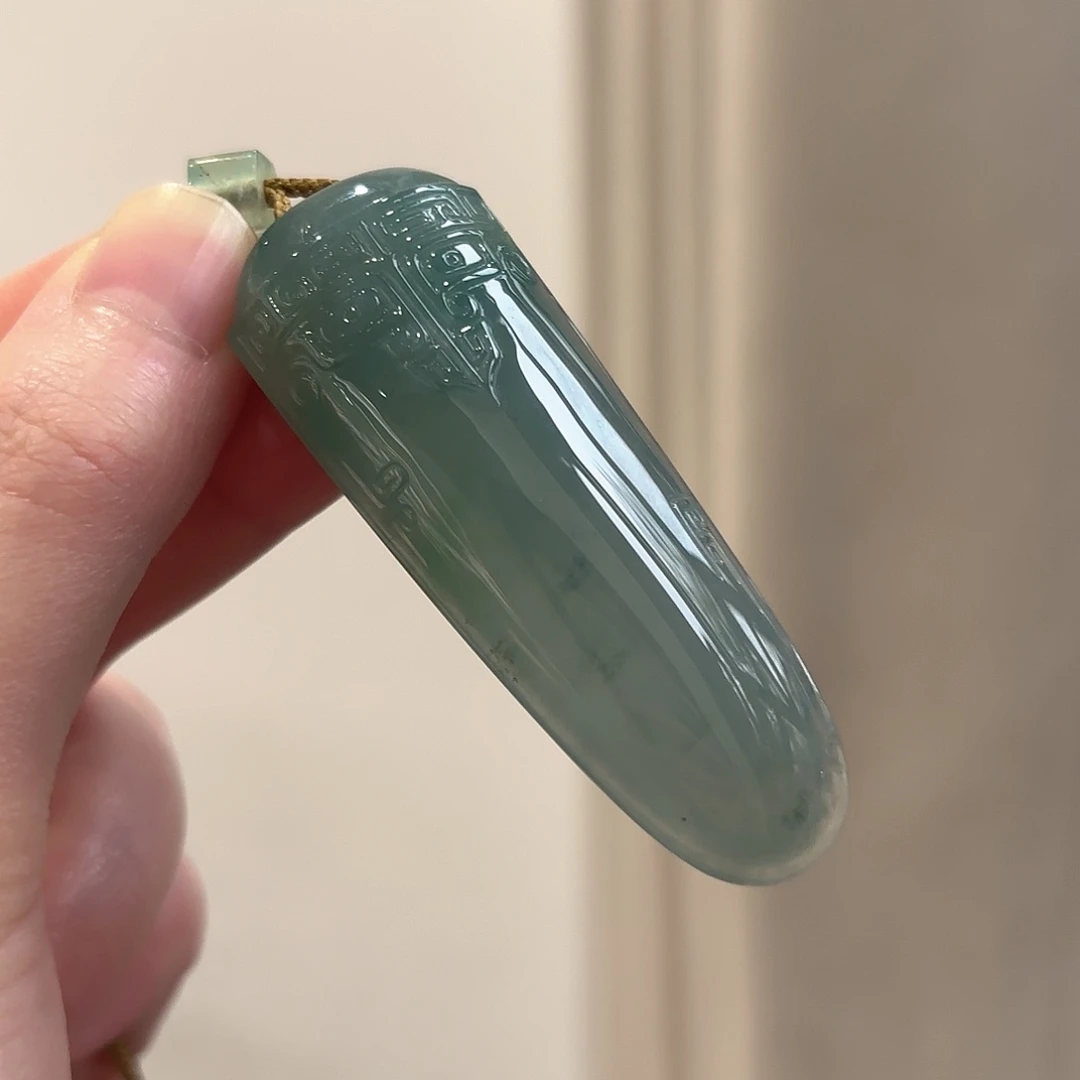 翡翠未镶嵌吊坠(不含链)翡翠吊坠多人不退不换