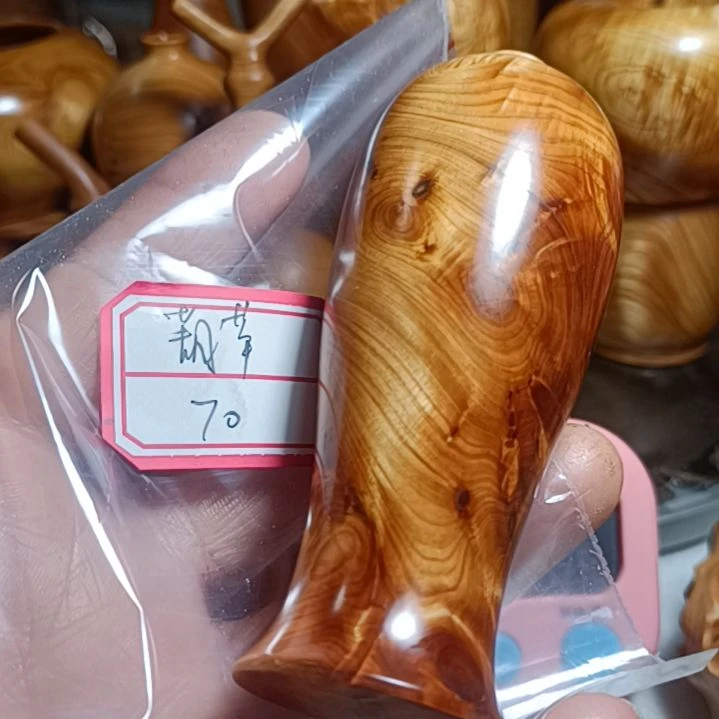 葫***芦柏木焦作太行崖柏摆件