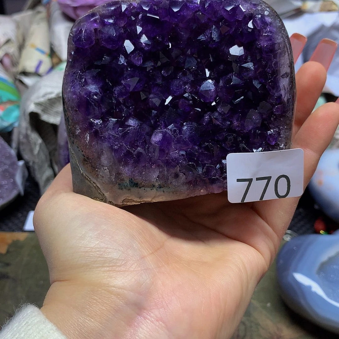 紫晶大型摆件（非配饰）未镶嵌