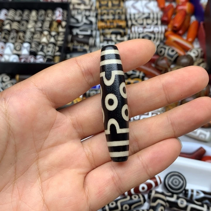 玛瑙/玉髓未镶嵌吊坠(赠链)