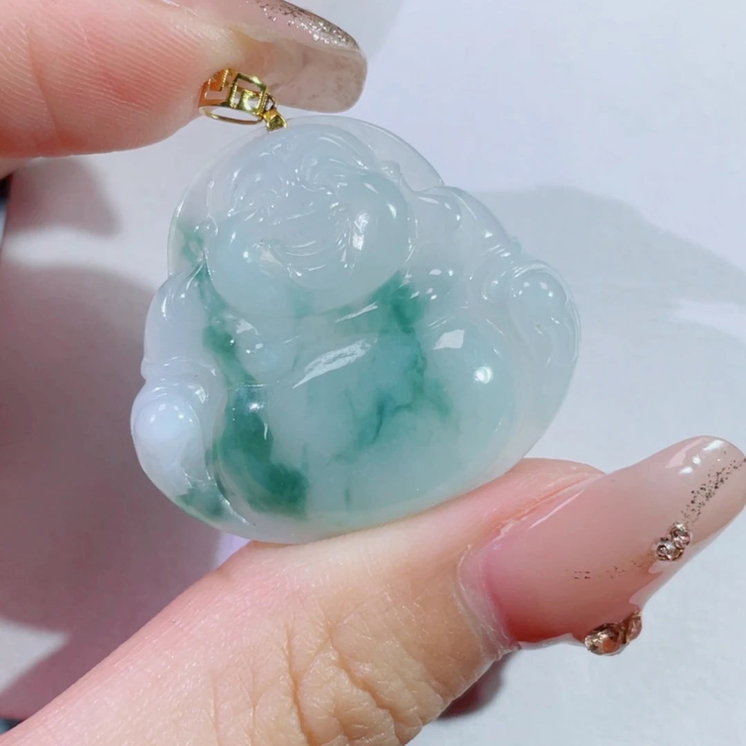 翡翠颈饰18K金镶嵌佛公