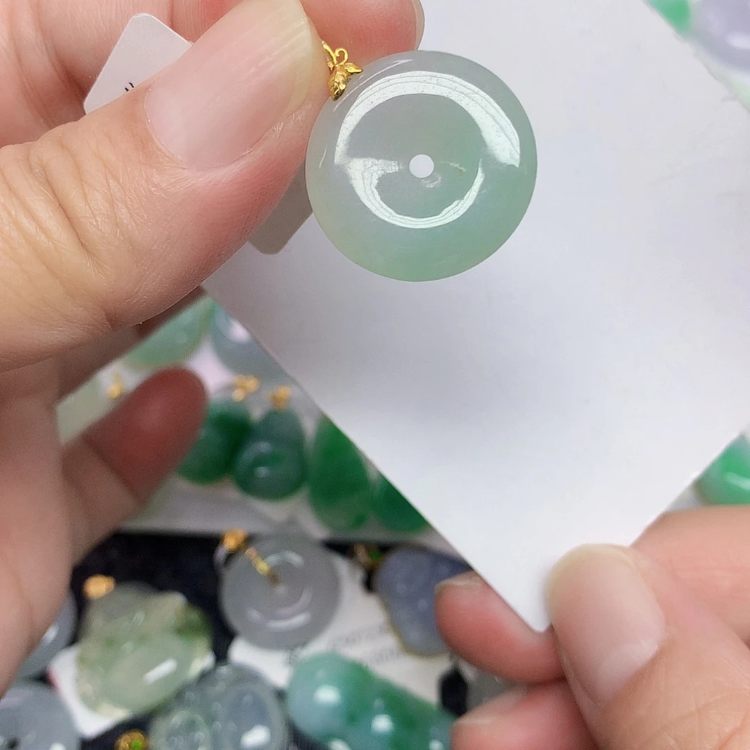 翡翠18K金镶嵌颈饰356899